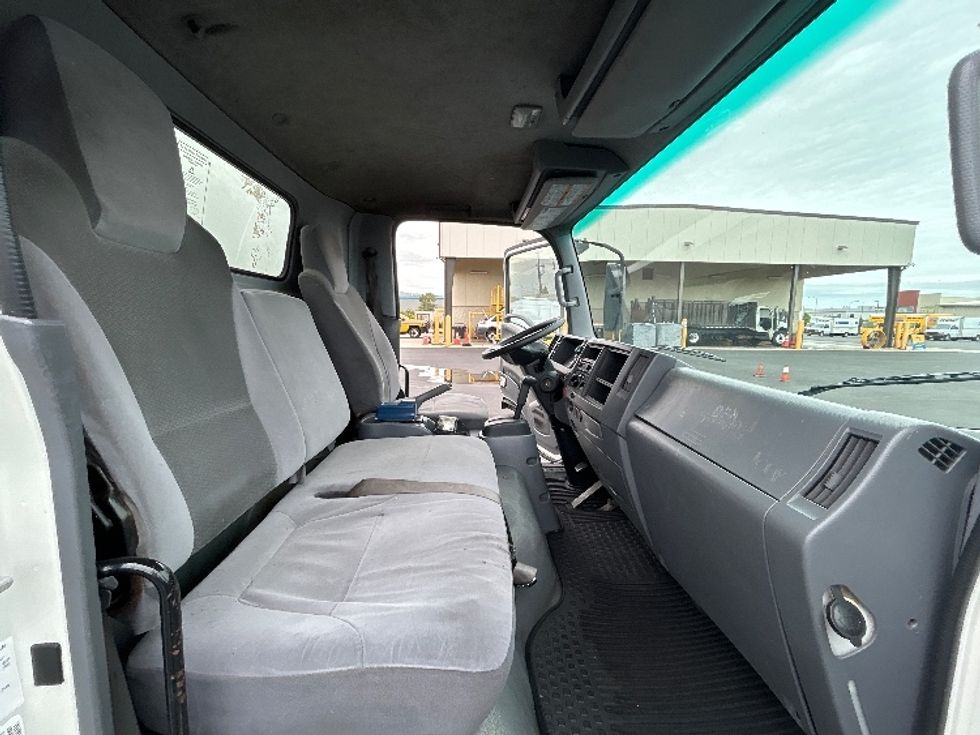 Medium Duty Box Truck-Light and Medium Duty Trucks-Isuzu-2020-NQR-Torrance-CA-131,953\n\t\tmiles-$ 44,250 - Image 22