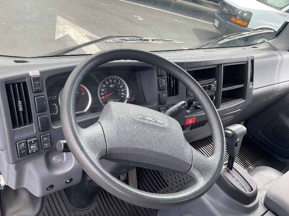 Medium Duty Box Truck-Light and Medium Duty Trucks-Isuzu-2020-NQR-Torrance-CA-45,844\n\t\tmiles-$ 53,250 - Image 17