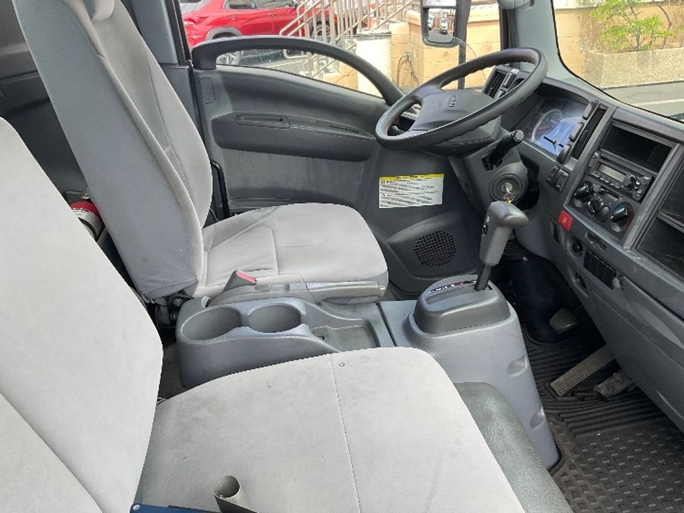 Medium Duty Box Truck-Light and Medium Duty Trucks-Isuzu-2020-NQR-Torrance-CA-45,844\n\t\tmiles-$ 53,250 - Image 22