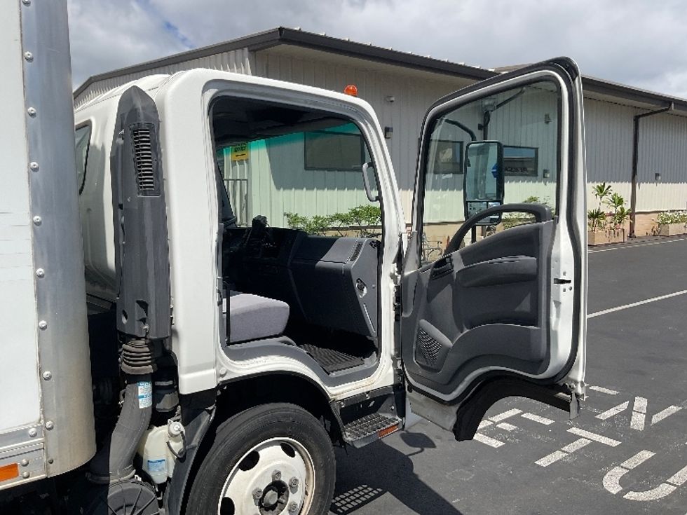 Medium Duty Box Truck-Light and Medium Duty Trucks-Isuzu-2020-NQR-Torrance-CA-75,181\n\t\tmiles-$ 50,250 - Image 20