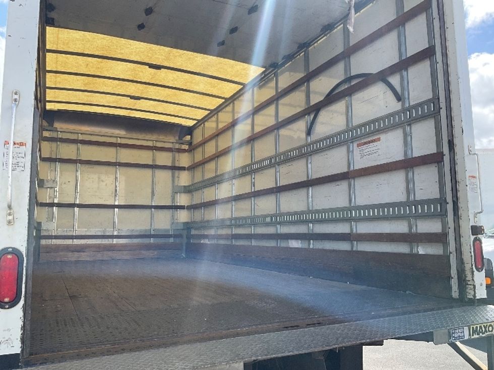 Medium Duty Box Truck-Light and Medium Duty Trucks-Isuzu-2020-NQR-Torrance-CA-83,274\n\t\tmiles-$ 49,250 - Image 12