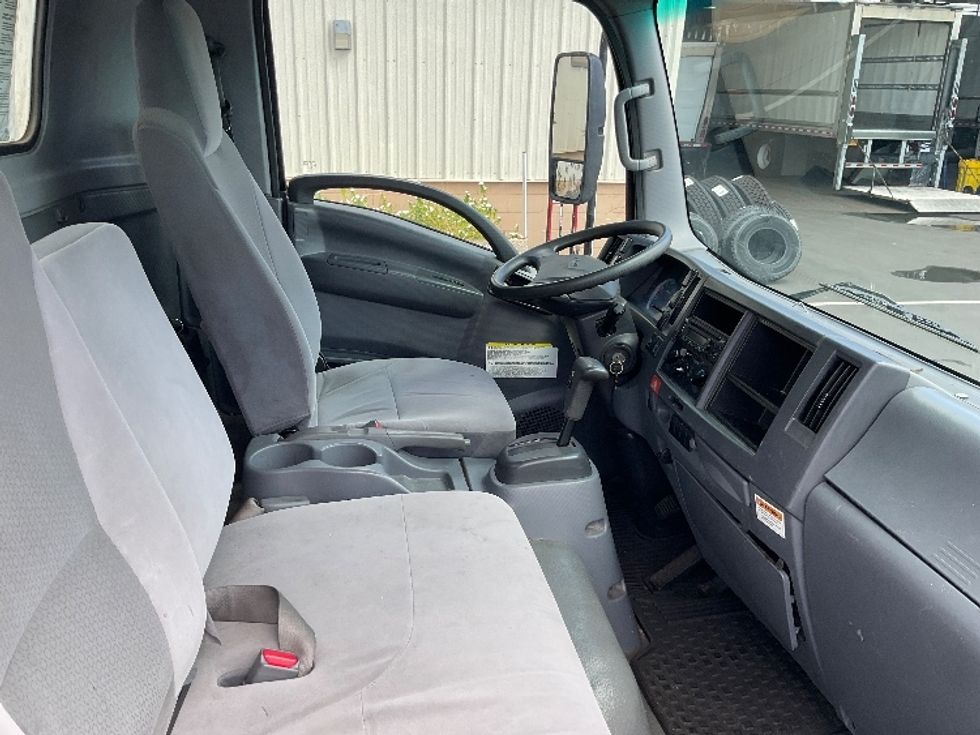 Medium Duty Box Truck-Light and Medium Duty Trucks-Isuzu-2020-NQR-Torrance-CA-83,274\n\t\tmiles-$ 49,250 - Image 22