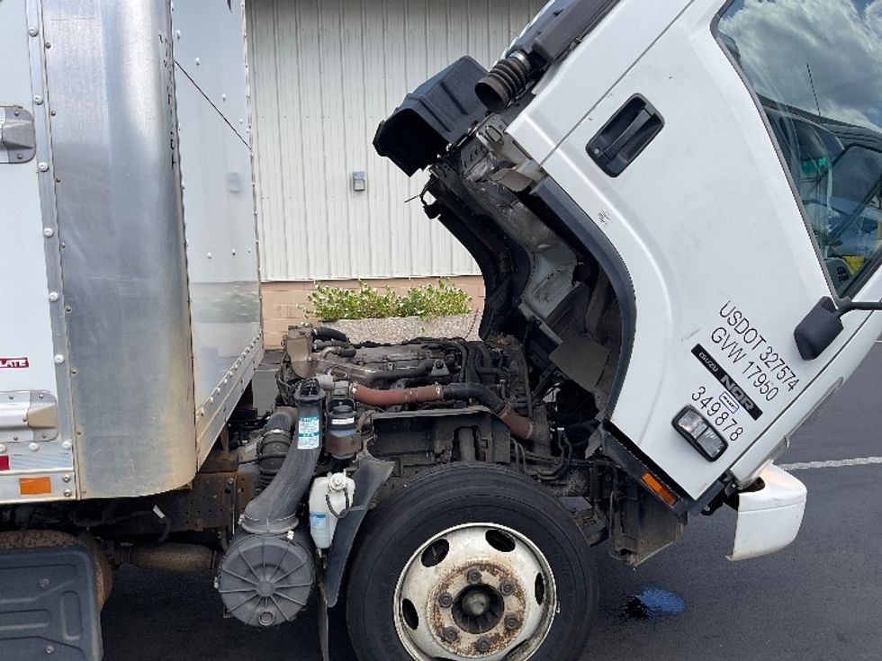 Medium Duty Box Truck-Light and Medium Duty Trucks-Isuzu-2020-NQR-Torrance-CA-83,274\n\t\tmiles-$ 49,250 - Image 23