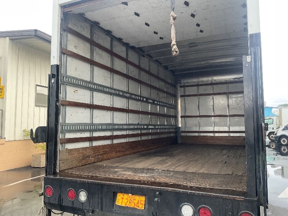 Medium Duty Box Truck-Light and Medium Duty Trucks-Isuzu-2020-NQR-Torrance-CA-91,946\n\t\tmiles-$ 48,750 - Image 10