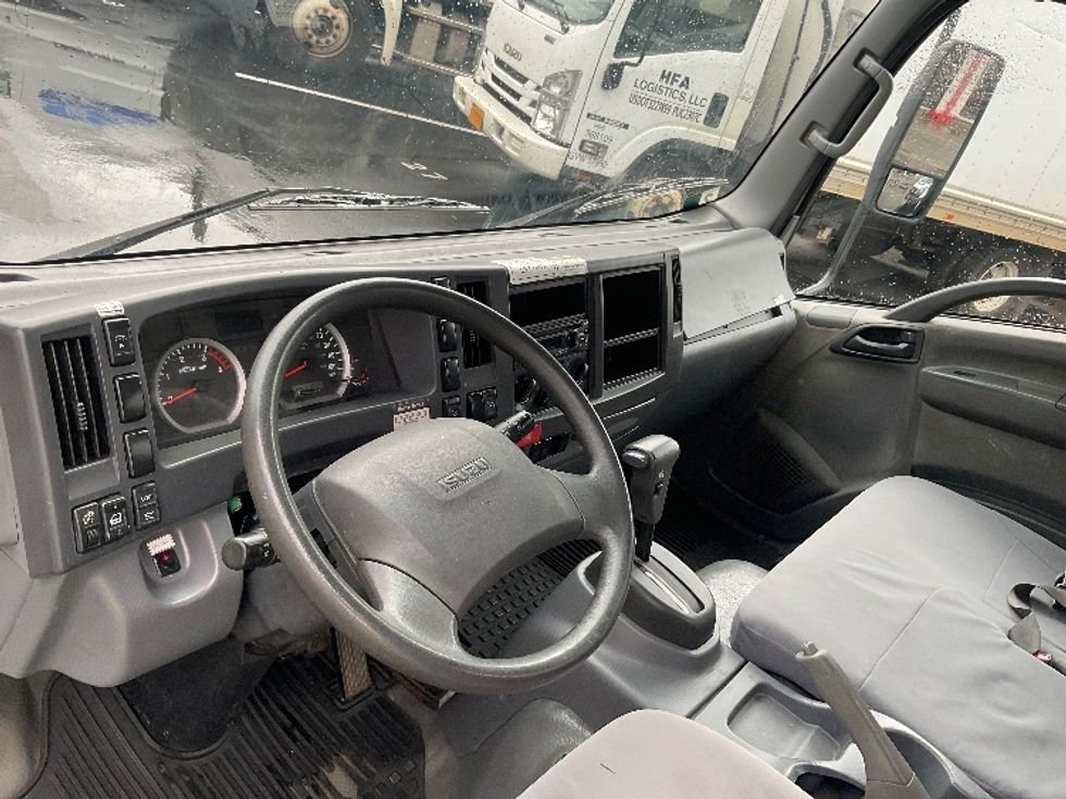 Medium Duty Box Truck-Light and Medium Duty Trucks-Isuzu-2020-NQR-Torrance-CA-91,946\n\t\tmiles-$ 48,750 - Image 18