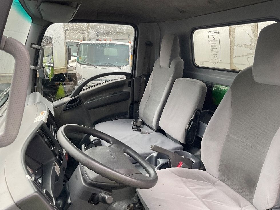 Medium Duty Box Truck-Light and Medium Duty Trucks-Isuzu-2020-NQR-Torrance-CA-91,946\n\t\tmiles-$ 48,750 - Image 19