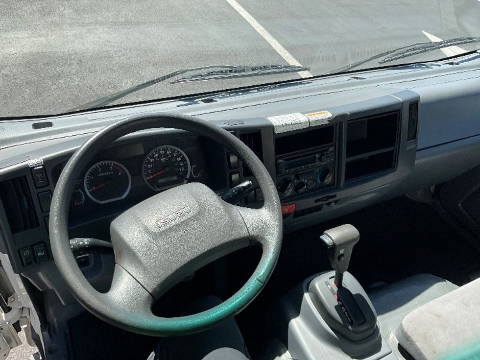 Medium Duty Box Truck-Light and Medium Duty Trucks-Isuzu-2020-NQR-Torrance-CA-93,701\n\t\tmiles-$ 48,250 - Image 18
