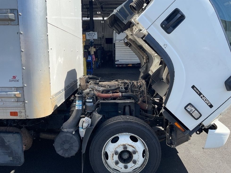 Medium Duty Box Truck-Light and Medium Duty Trucks-Isuzu-2020-NQR-Torrance-CA-93,701\n\t\tmiles-$ 48,250 - Image 23