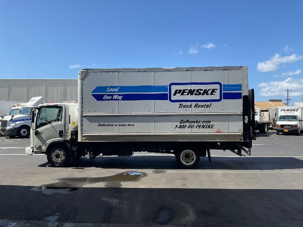 Medium Duty Box Truck-Light and Medium Duty Trucks-Isuzu-2020-NQR-Torrance-CA-93,701\n\t\tmiles-$ 48,250 - Image 4