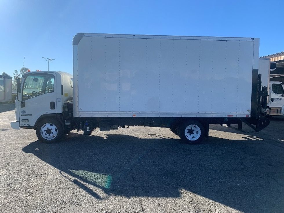 Medium Duty Box Truck-Light and Medium Duty Trucks-Isuzu-2020-NQR-Torrance-CA-98,973\n\t\tmiles-$ 48,000 - Image 4