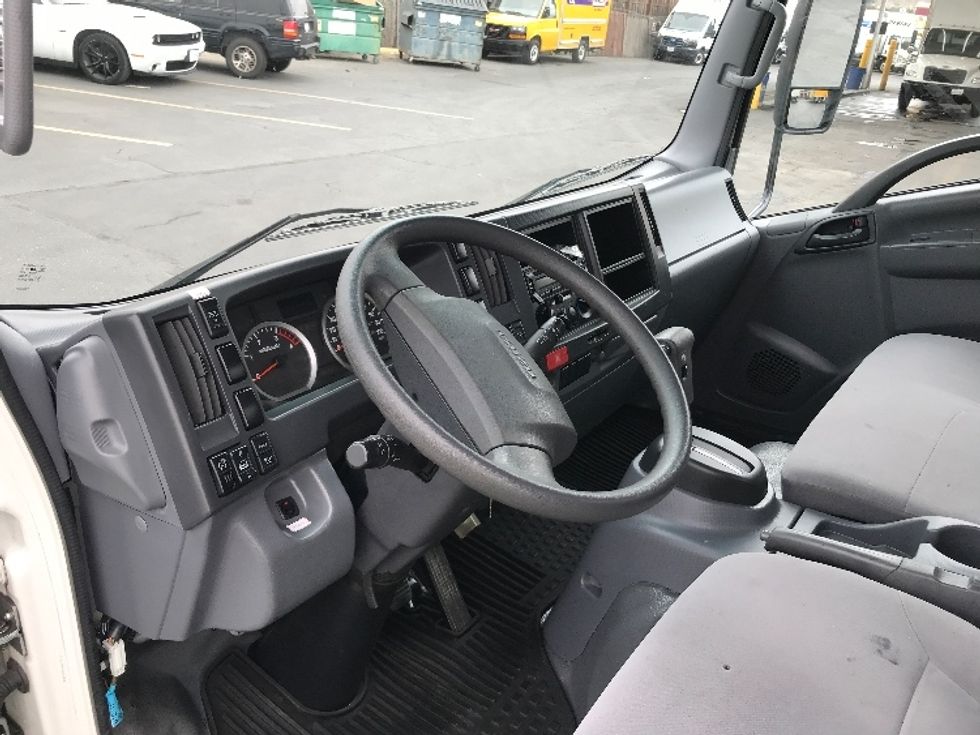 Medium Duty Box Truck-Light and Medium Duty Trucks-Isuzu-2020-NQR-West Sacramento-CA-43,235\n\t\tmiles-$ 52,750 - Image 17