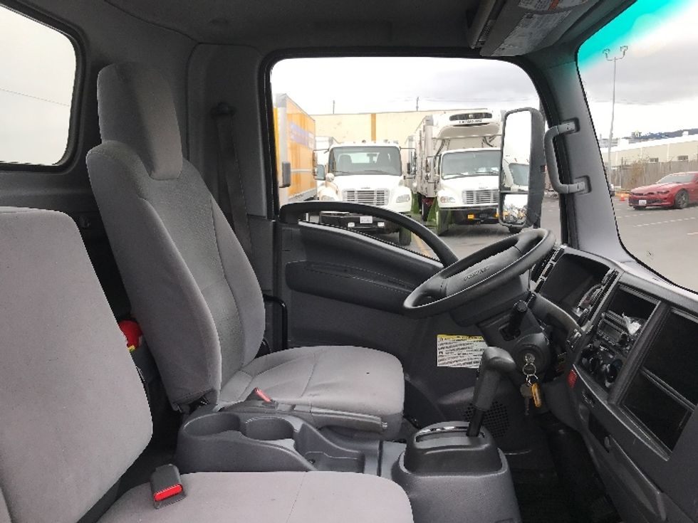 Medium Duty Box Truck-Light and Medium Duty Trucks-Isuzu-2020-NQR-West Sacramento-CA-43,235\n\t\tmiles-$ 52,750 - Image 22