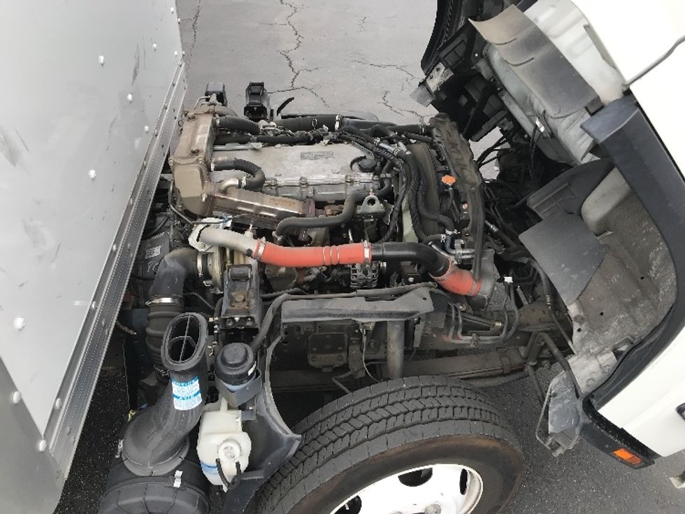 Medium Duty Box Truck-Light and Medium Duty Trucks-Isuzu-2020-NQR-West Sacramento-CA-43,235\n\t\tmiles-$ 52,750 - Image 23