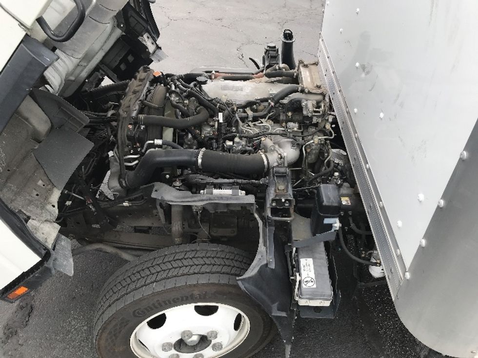 Medium Duty Box Truck-Light and Medium Duty Trucks-Isuzu-2020-NQR-West Sacramento-CA-43,235\n\t\tmiles-$ 52,750 - Image 24