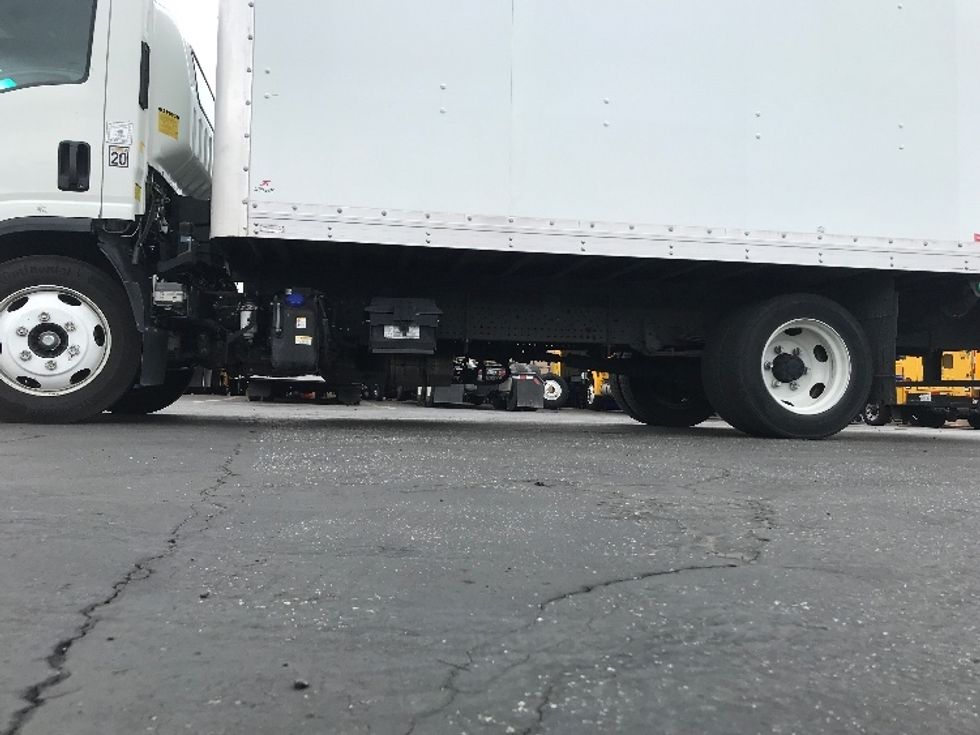 Medium Duty Box Truck-Light and Medium Duty Trucks-Isuzu-2020-NQR-West Sacramento-CA-43,235\n\t\tmiles-$ 52,750 - Image 5