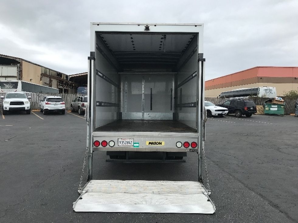 Medium Duty Box Truck-Light and Medium Duty Trucks-Isuzu-2020-NQR-West Sacramento-CA-43,235\n\t\tmiles-$ 52,750 - Image 9