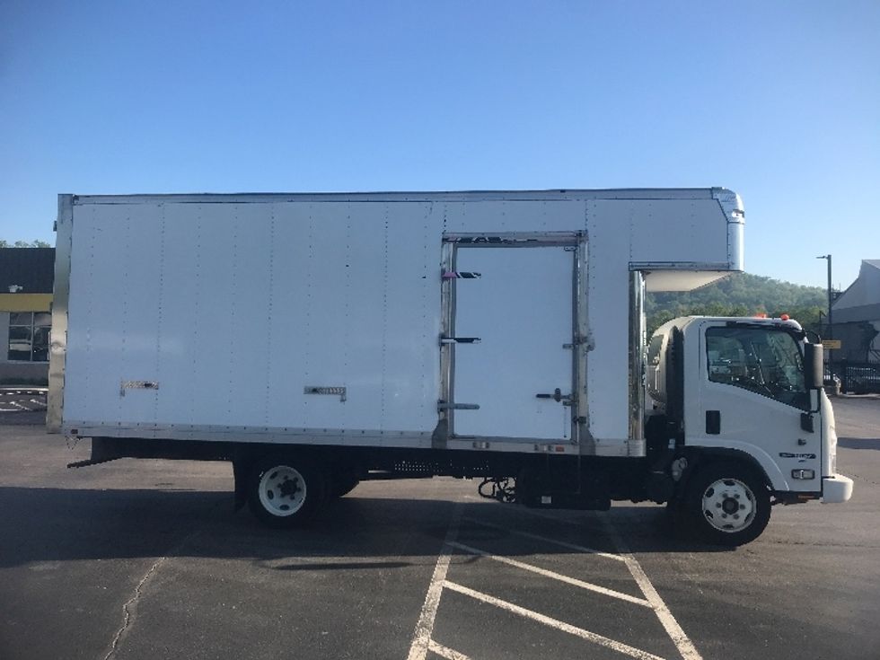Medium Duty Box Truck-Light and Medium Duty Trucks-Isuzu-2020-NRR-Akron-OH-84,872\n\t\tmiles-$ 48,000 - Image 14