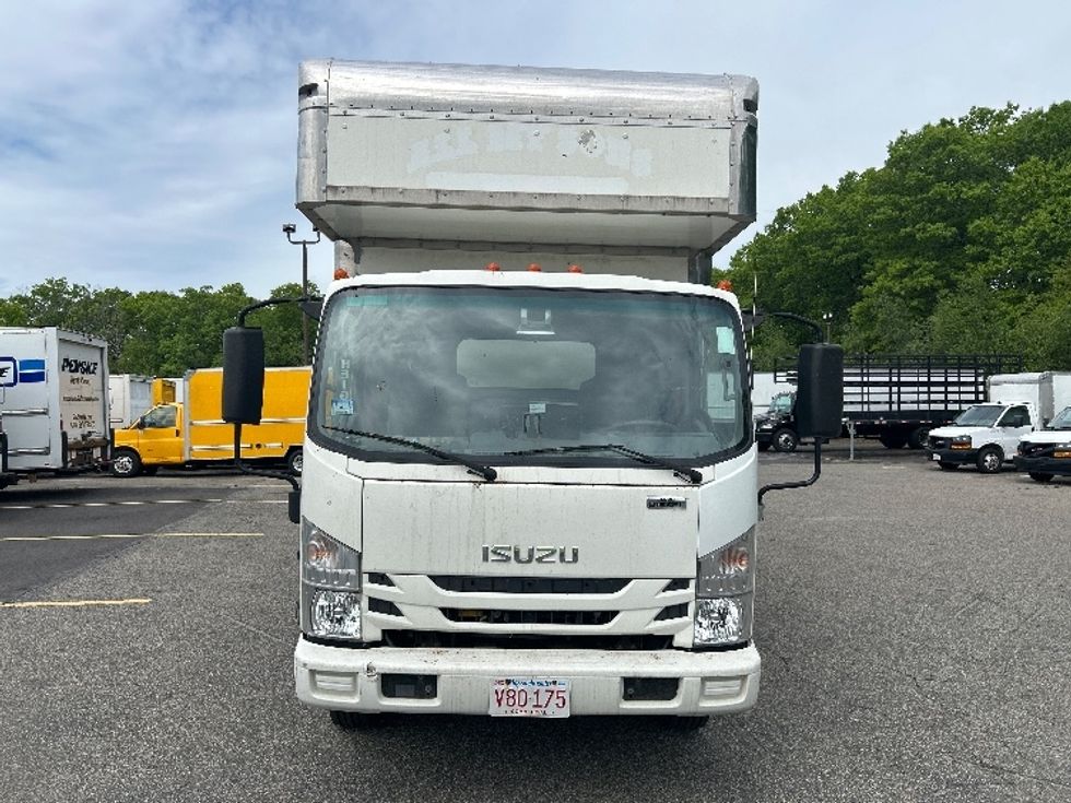 Medium Duty Box Truck-Light and Medium Duty Trucks-Isuzu-2020-NRR-Braintree-MA-92,971\n\t\tmiles-$ 45,000 - Image 2