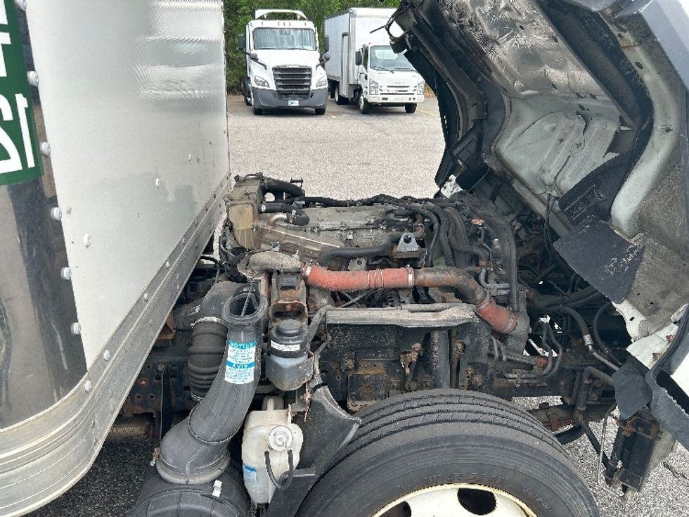 Medium Duty Box Truck-Light and Medium Duty Trucks-Isuzu-2020-NRR-Braintree-MA-92,971\n\t\tmiles-$ 45,000 - Image 20