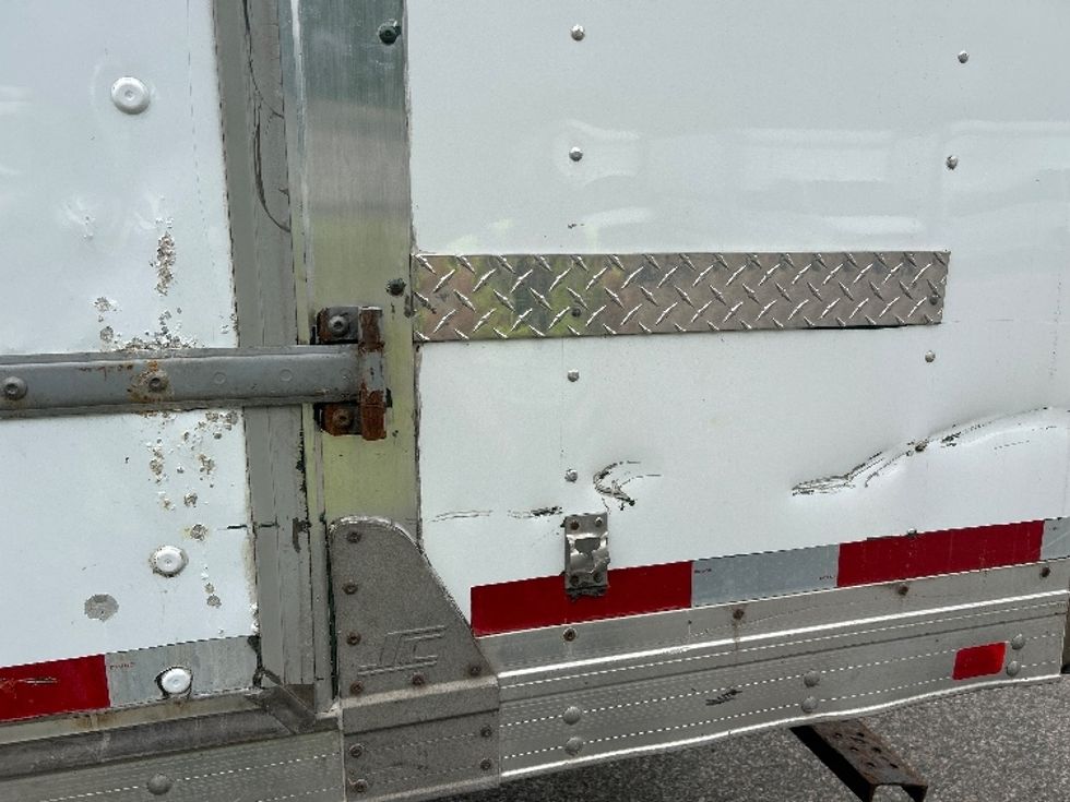 Medium Duty Box Truck-Light and Medium Duty Trucks-Isuzu-2020-NRR-Braintree-MA-92,971\n\t\tmiles-$ 45,000 - Image 25