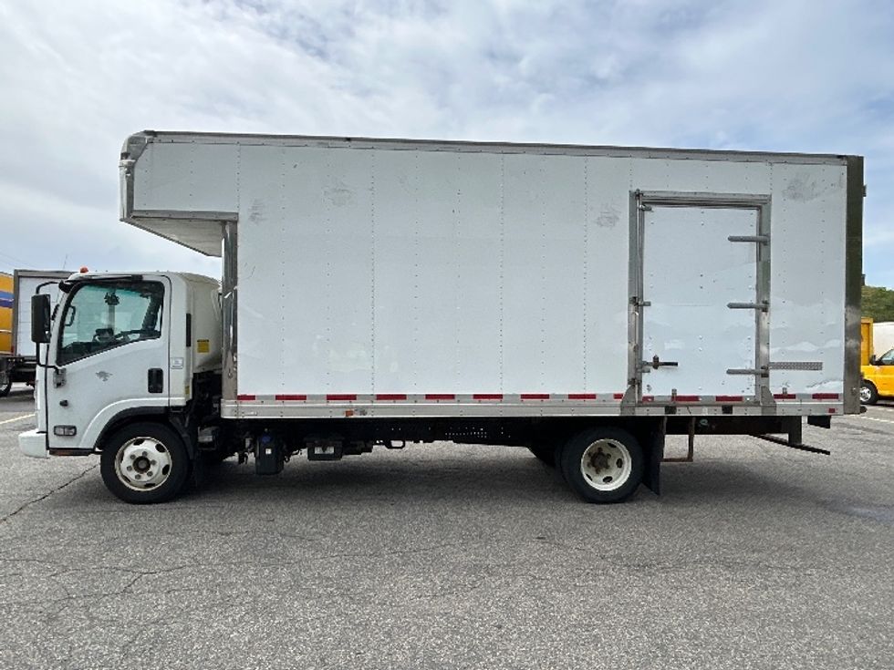 Medium Duty Box Truck-Light and Medium Duty Trucks-Isuzu-2020-NRR-Braintree-MA-92,971\n\t\tmiles-$ 45,000 - Image 4