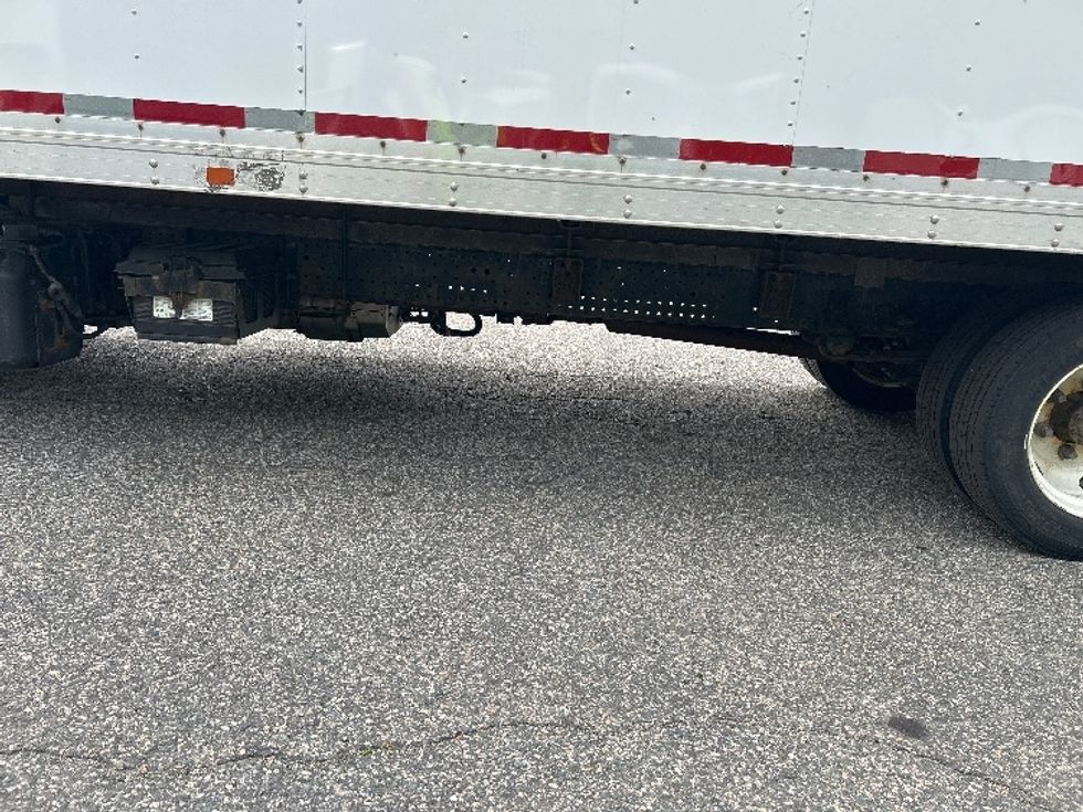 Medium Duty Box Truck-Light and Medium Duty Trucks-Isuzu-2020-NRR-Braintree-MA-92,971\n\t\tmiles-$ 45,000 - Image 5