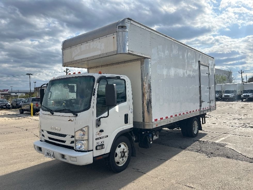 Medium Duty Box Truck-Light and Medium Duty Trucks-Isuzu-2020-NRR-Chicago (Melrose Park)-IL-105,405\n\t\tmiles-$ 44,500 - Image 3