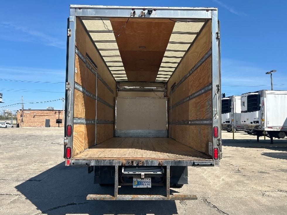 Medium Duty Box Truck-Light and Medium Duty Trucks-Isuzu-2020-NRR-Chicago (Melrose Park)-IL-105,897\n\t\tmiles-$ 44,500 - Image 8