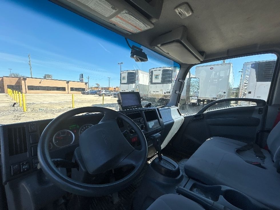 Medium Duty Box Truck-Light and Medium Duty Trucks-Isuzu-2020-NRR-Chicago (Melrose Park)-IL-105,897\n\t\tmiles-$ 44,500 - Image 17