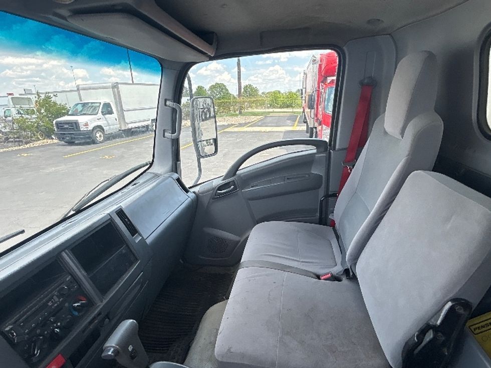 Medium Duty Box Truck-Light and Medium Duty Trucks-Isuzu-2020-NRR-Columbus-OH-92,728\n\t\tmiles-$ 45,000 - Image 19