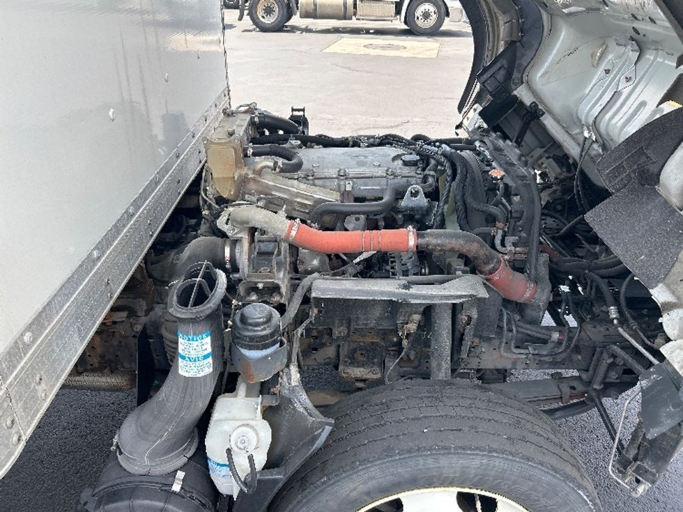 Medium Duty Box Truck-Light and Medium Duty Trucks-Isuzu-2020-NRR-Columbus-OH-92,728\n\t\tmiles-$ 45,000 - Image 22