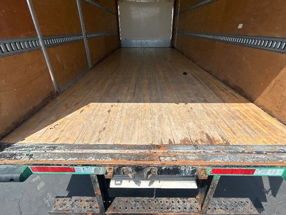 Medium Duty Box Truck-Light and Medium Duty Trucks-Isuzu-2020-NRR-Columbus-OH-92,728\n\t\tmiles-$ 45,000 - Image 9