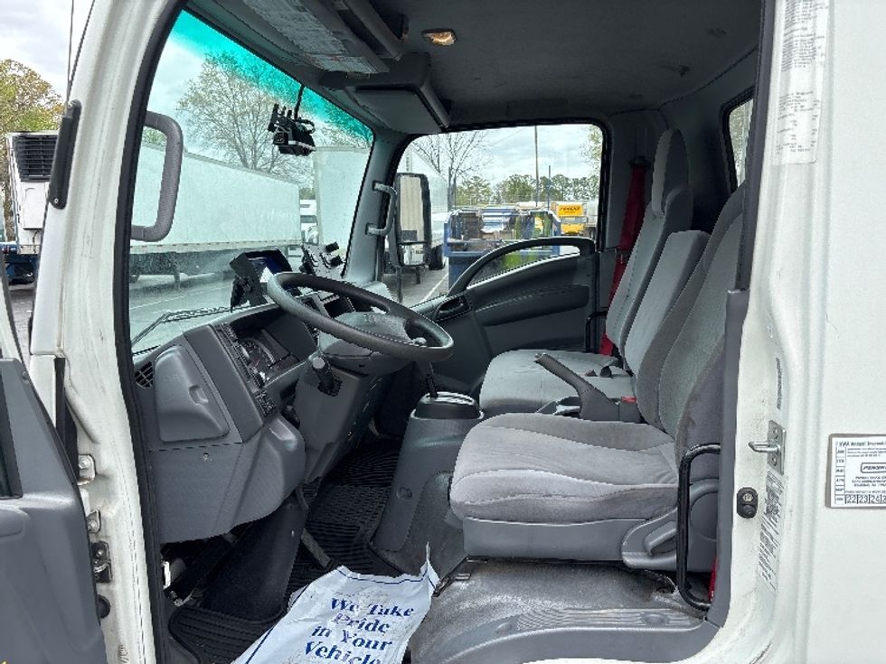 Medium Duty Box Truck-Light and Medium Duty Trucks-Isuzu-2020-NRR-Concord-NC-71,212\n\t\tmiles-$ 50,750 - Image 16