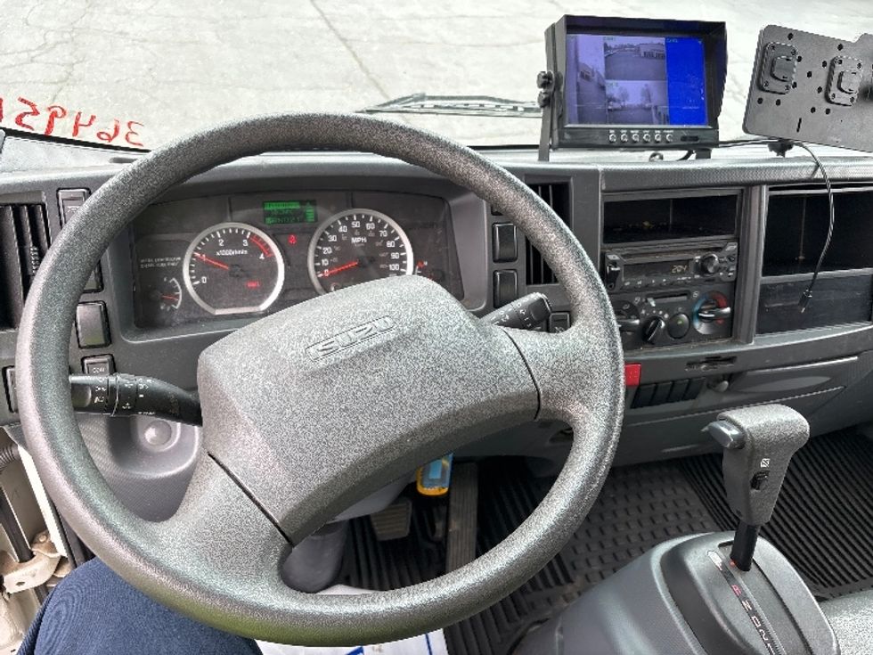 Medium Duty Box Truck-Light and Medium Duty Trucks-Isuzu-2020-NRR-Concord-NC-71,212\n\t\tmiles-$ 50,750 - Image 18