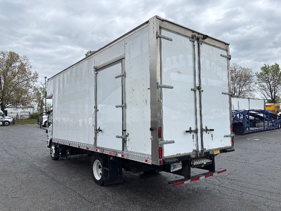 Medium Duty Box Truck-Light and Medium Duty Trucks-Isuzu-2020-NRR-Concord-NC-71,212\n\t\tmiles-$ 50,750 - Image 6