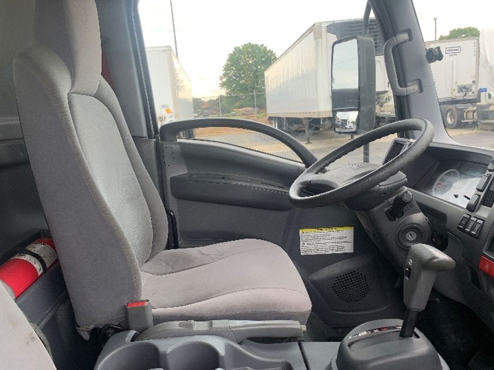 Medium Duty Box Truck-Light and Medium Duty Trucks-Isuzu-2020-NRR-Concord-NC-77,533\n\t\tmiles-$ 46,750 - Image 21