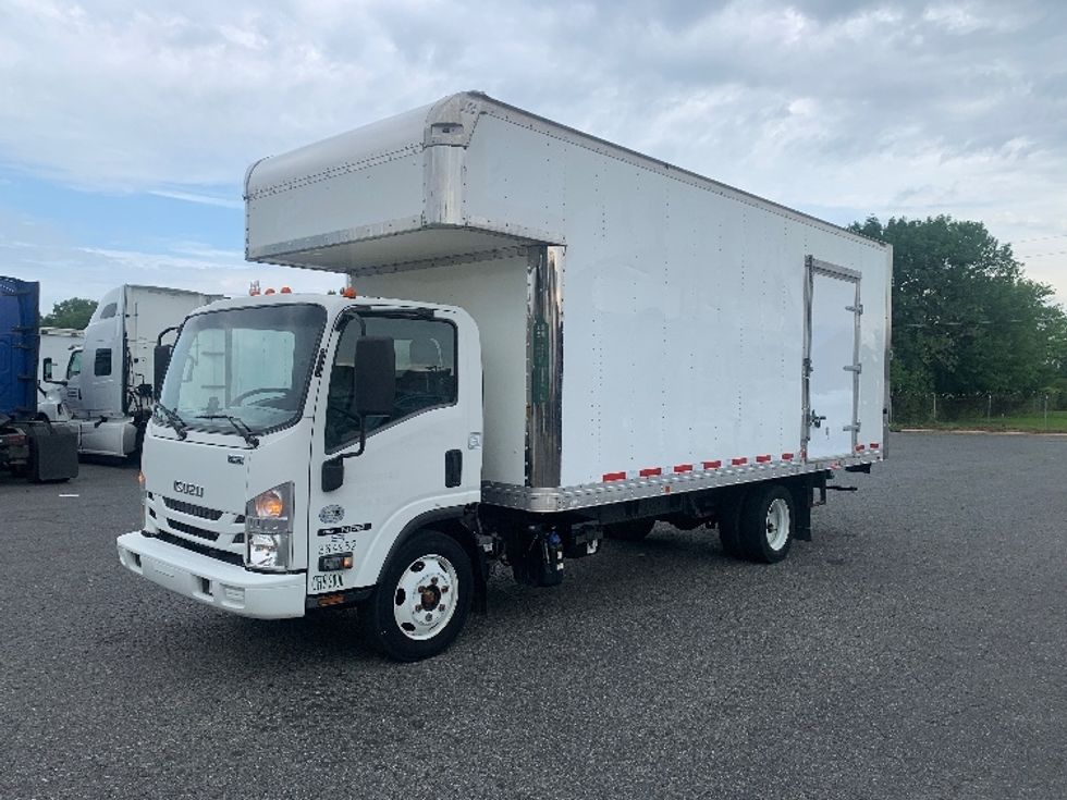 Medium Duty Box Truck-Light and Medium Duty Trucks-Isuzu-2020-NRR-Concord-NC-77,533\n\t\tmiles-$ 46,750 - Image 3