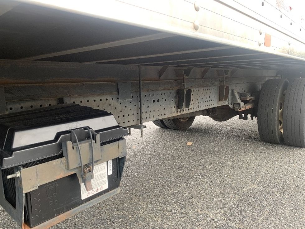 Medium Duty Box Truck-Light and Medium Duty Trucks-Isuzu-2020-NRR-Concord-NC-77,533\n\t\tmiles-$ 46,750 - Image 5