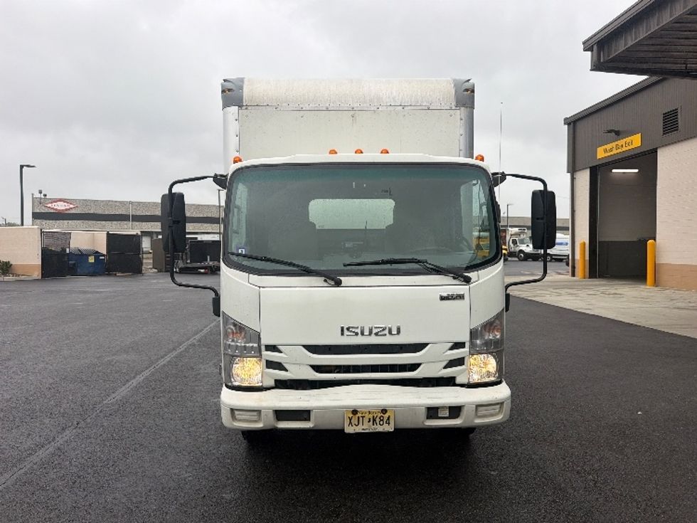 Medium Duty Box Truck-Light and Medium Duty Trucks-Isuzu-2020-NRR-Cranbury-NJ-118,694\n\t\tmiles-$ 45,000 - Image 2