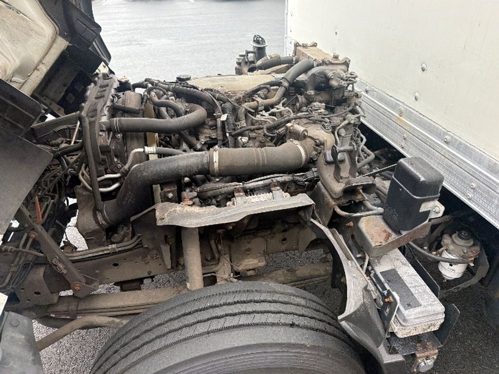 Medium Duty Box Truck-Light and Medium Duty Trucks-Isuzu-2020-NRR-Cranbury-NJ-118,694\n\t\tmiles-$ 45,000 - Image 24