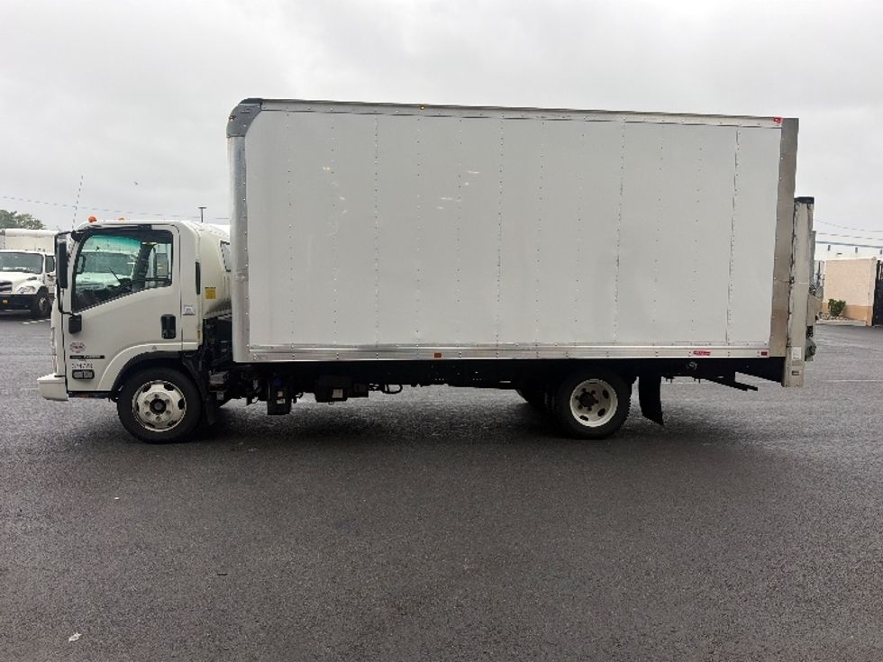 Medium Duty Box Truck-Light and Medium Duty Trucks-Isuzu-2020-NRR-Cranbury-NJ-118,694\n\t\tmiles-$ 45,000 - Image 4