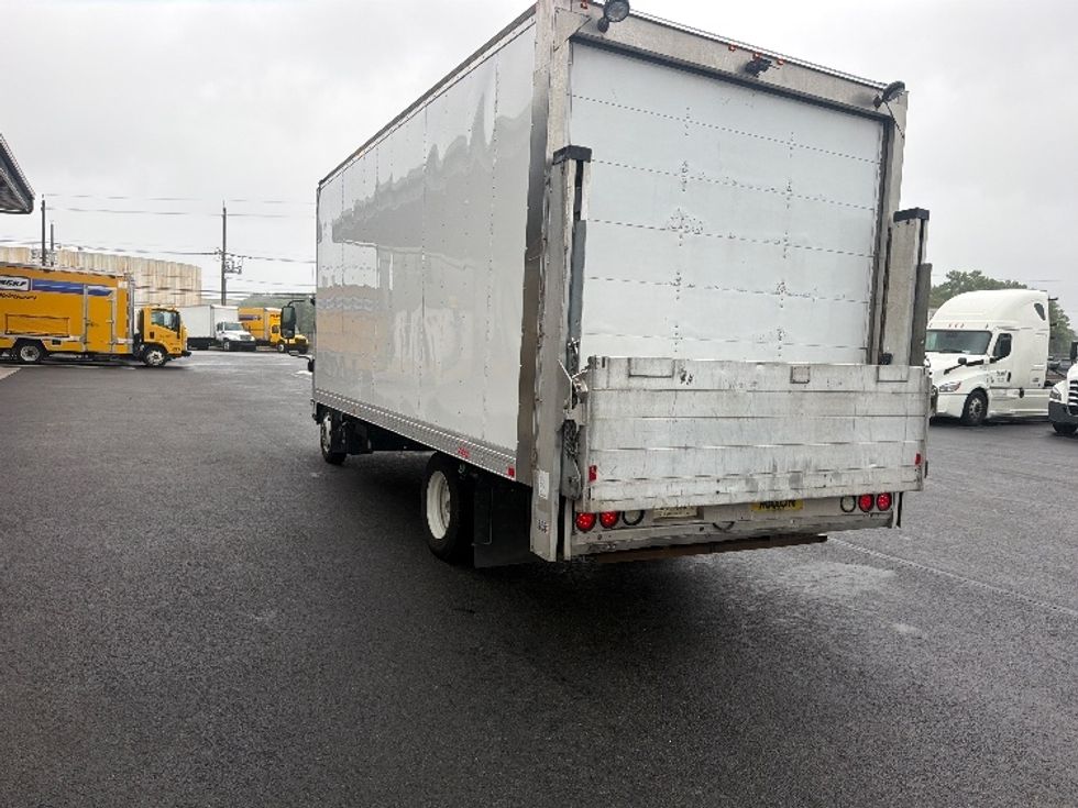 Medium Duty Box Truck-Light and Medium Duty Trucks-Isuzu-2020-NRR-Cranbury-NJ-118,694\n\t\tmiles-$ 45,000 - Image 6