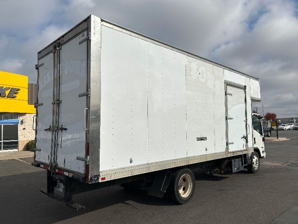 Medium Duty Box Truck-Light and Medium Duty Trucks-Isuzu-2020-NRR-Dallas-TX-116,730\n\t\tmiles-$ 44,250 - Image 12