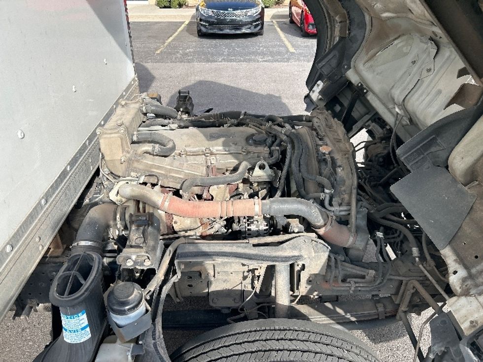 Medium Duty Box Truck-Light and Medium Duty Trucks-Isuzu-2020-NRR-Dallas-TX-116,730\n\t\tmiles-$ 44,250 - Image 22