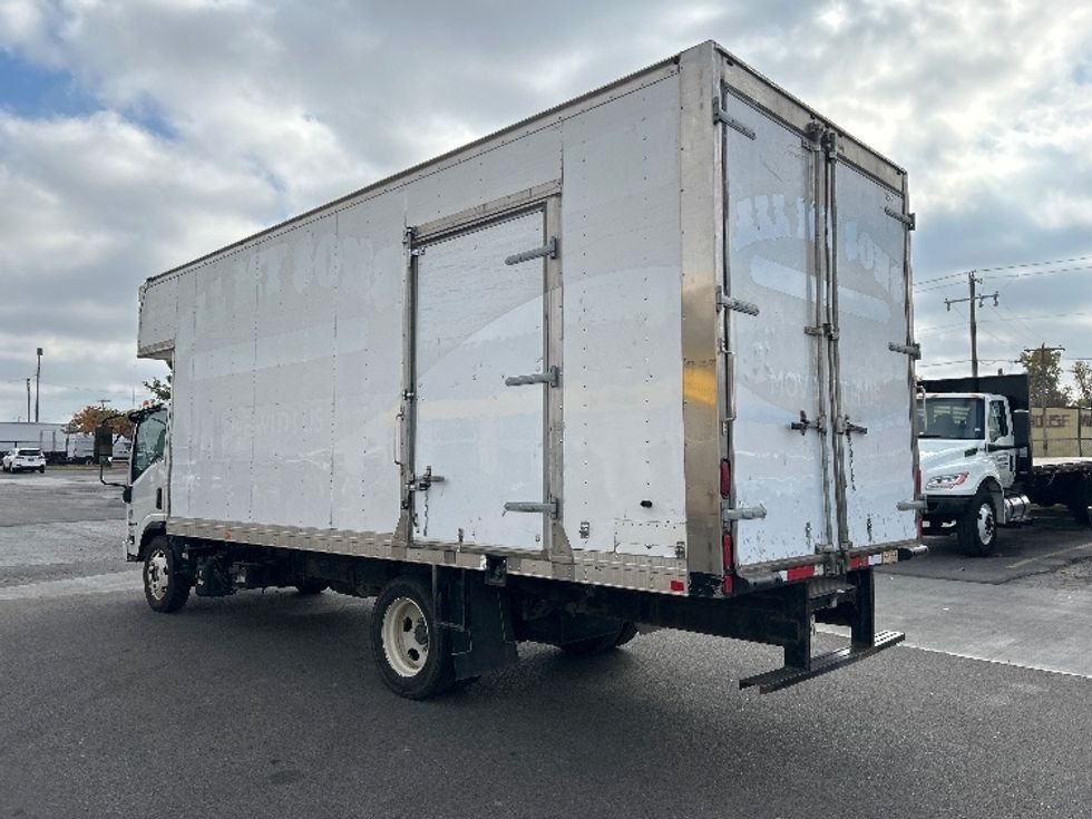 Medium Duty Box Truck-Light and Medium Duty Trucks-Isuzu-2020-NRR-Dallas-TX-116,730\n\t\tmiles-$ 44,250 - Image 6
