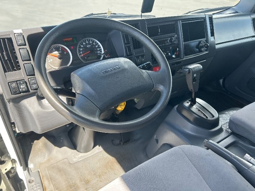 Medium Duty Box Truck-Light and Medium Duty Trucks-Isuzu-2020-NRR-Denver-CO-89,000\n\t\tmiles-$ 47,500 - Image 17