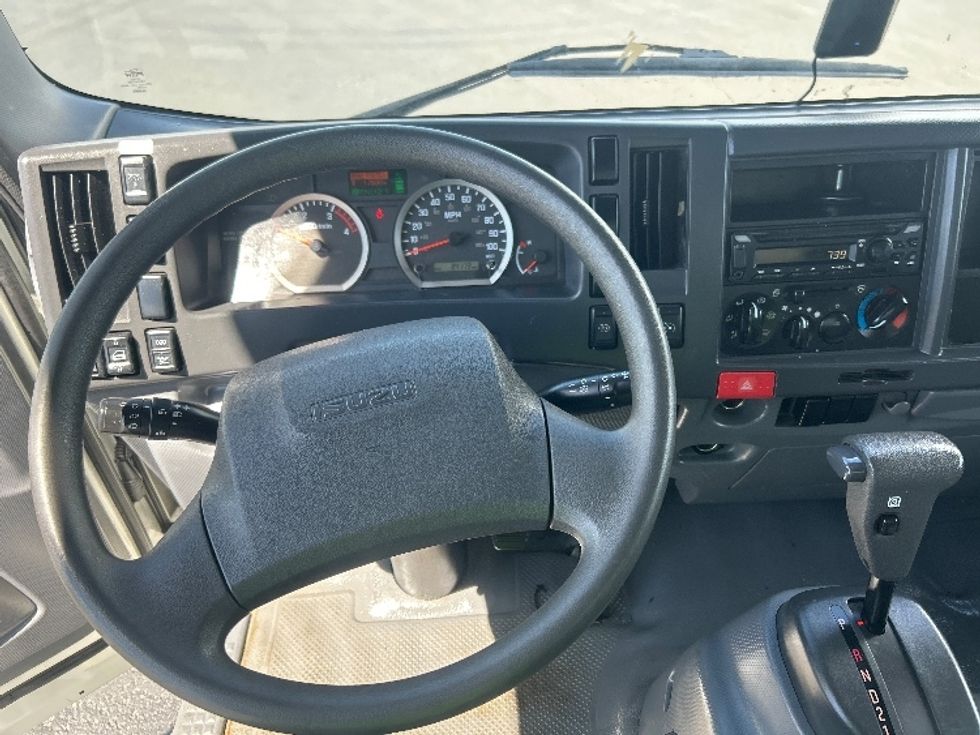 Medium Duty Box Truck-Light and Medium Duty Trucks-Isuzu-2020-NRR-Denver-CO-89,000\n\t\tmiles-$ 47,500 - Image 18
