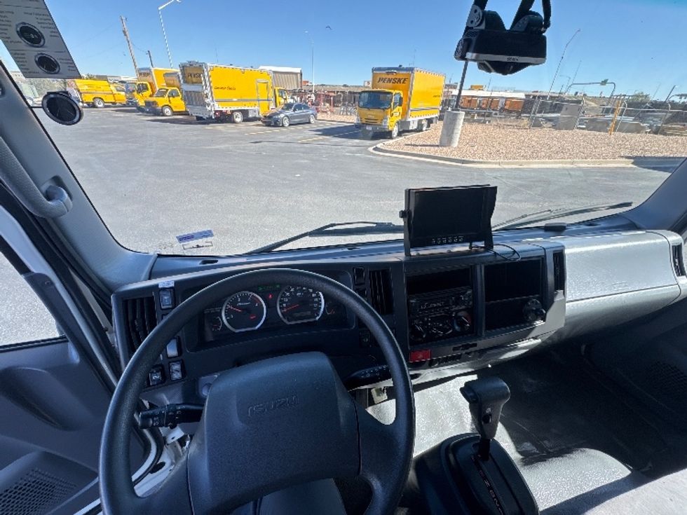 Medium Duty Box Truck-Light and Medium Duty Trucks-Isuzu-2020-NRR-Denver-CO-91,600\n\t\tmiles-$ 47,250 - Image 17
