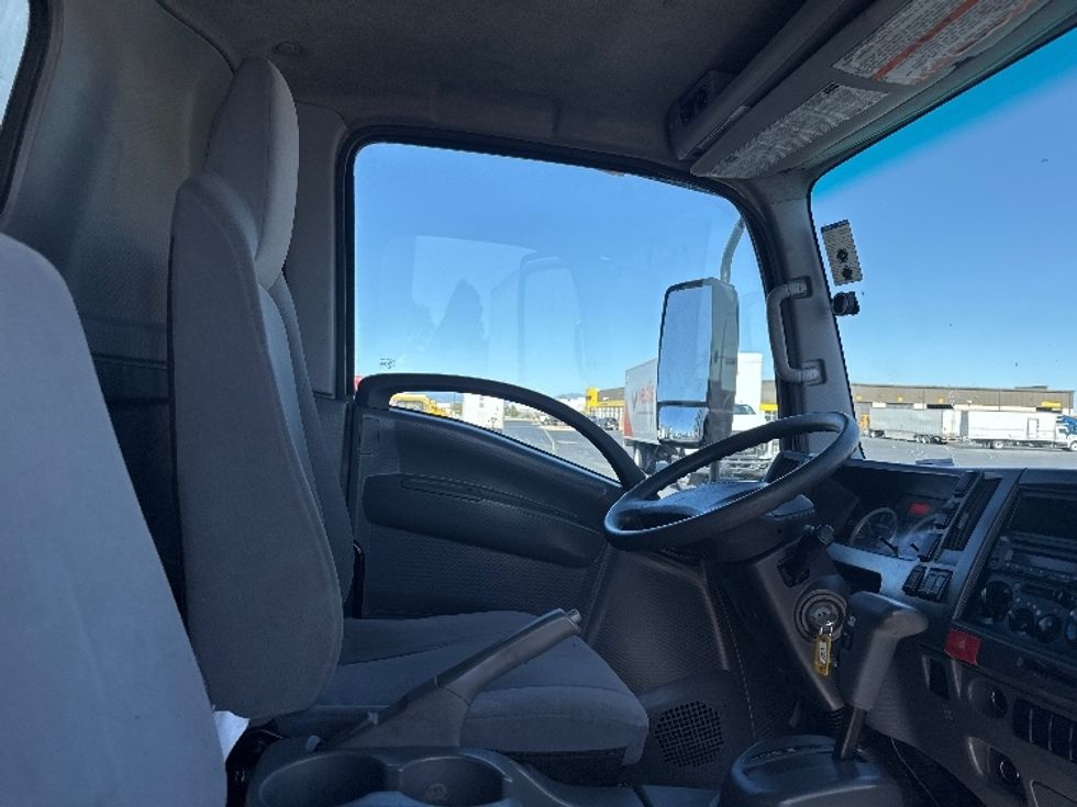 Medium Duty Box Truck-Light and Medium Duty Trucks-Isuzu-2020-NRR-Denver-CO-91,600\n\t\tmiles-$ 47,250 - Image 22