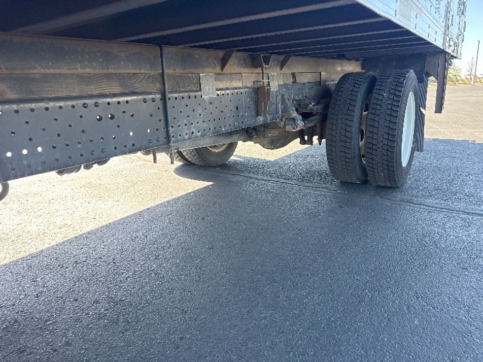 Medium Duty Box Truck-Light and Medium Duty Trucks-Isuzu-2020-NRR-Denver-CO-91,600\n\t\tmiles-$ 47,250 - Image 5
